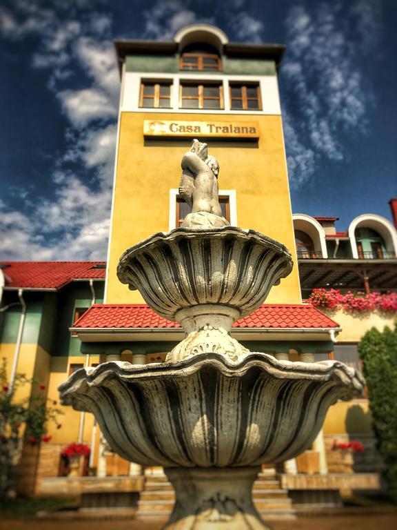 Casa Traiana Otel Alba Iulia Dış mekan fotoğraf