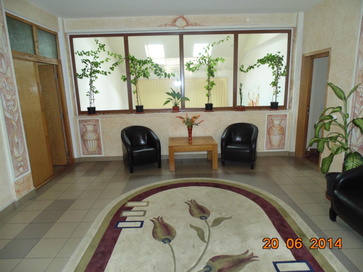 Casa Traiana Otel Alba Iulia Dış mekan fotoğraf
